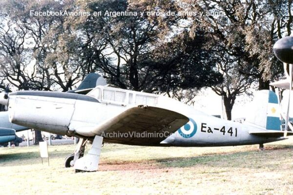 El E-441 con su matrìcula original Ea- tal cual se la habían asignado en su entrada en servicio en la Fuerza Aérea Argentina