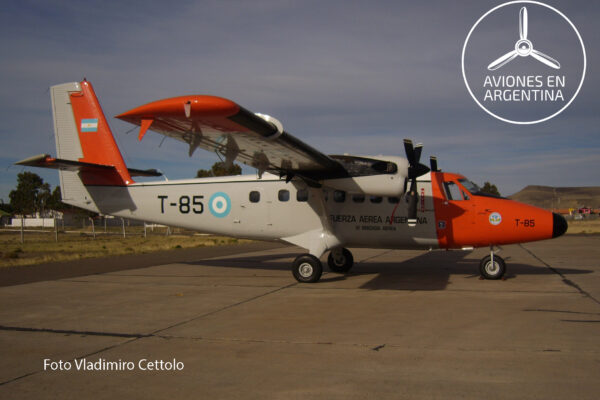 ArgAF-DHC6-T85-IXBA-Mar09-Vcettolo (25) c-credito
