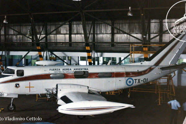 Arg-IA50-P1-TX01-stored hangar V Cettolo
