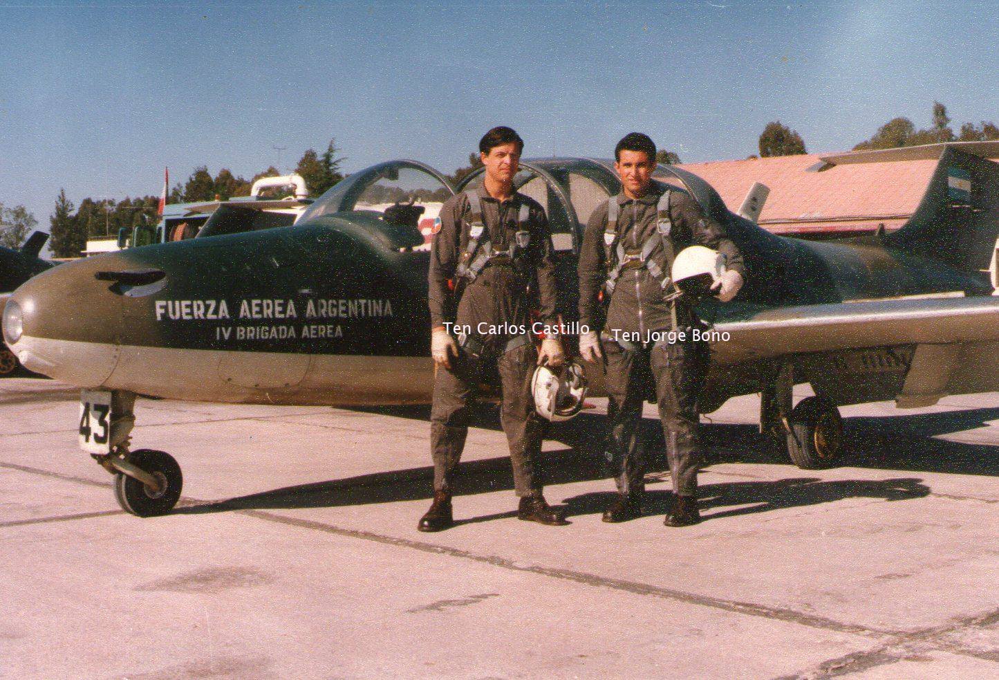El Teniente Jorge Iberlucea el día de su vuelo solo en A-4B