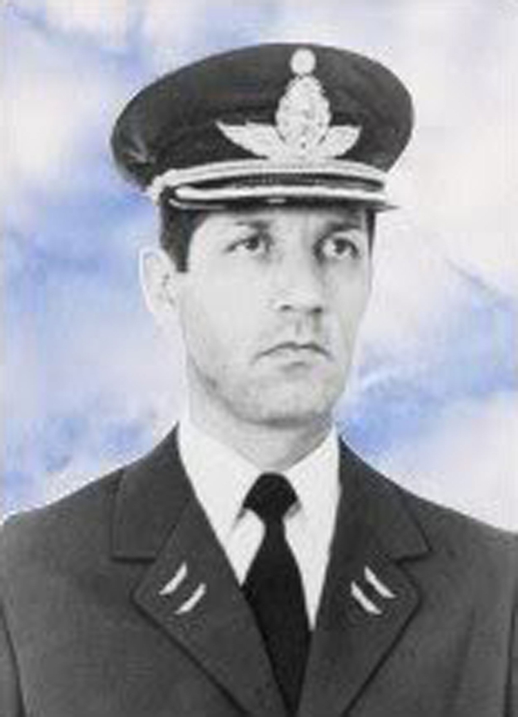 Capitán Marcelo Pedro Lotufo