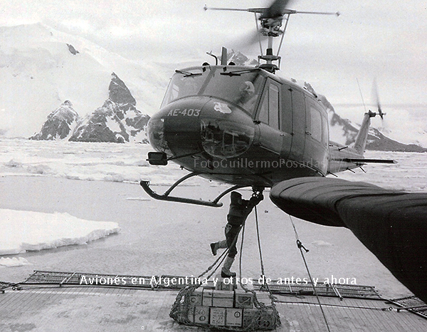 El primer UH-1H de la Aviación de Ejército en la Antártida