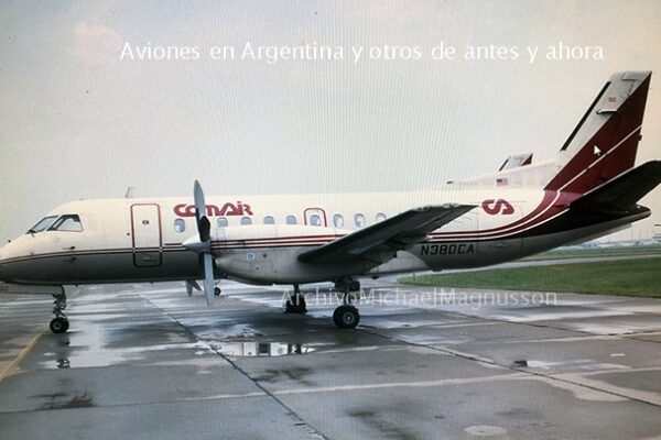 El LV-CEI con el esquema de su primer operador la empresa Comair Inc en la cuál estuvo volando entre el 28-03-1985 y el 29-04-1996